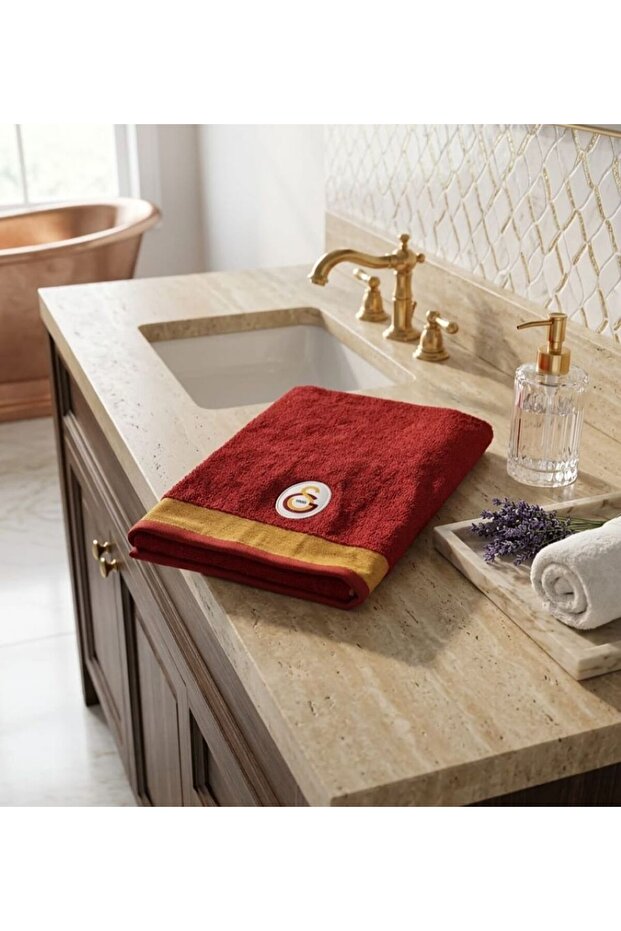 New Season Licensed Galatasaray Bukle Bath Towel 70 X 140 cm