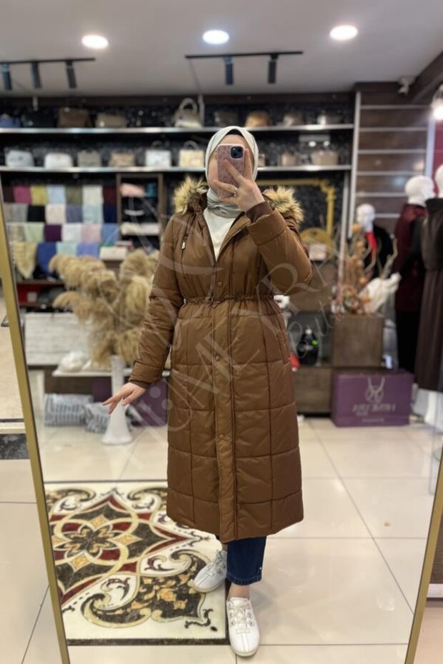 سترة قابلة للنفخ بخصر مطاطي