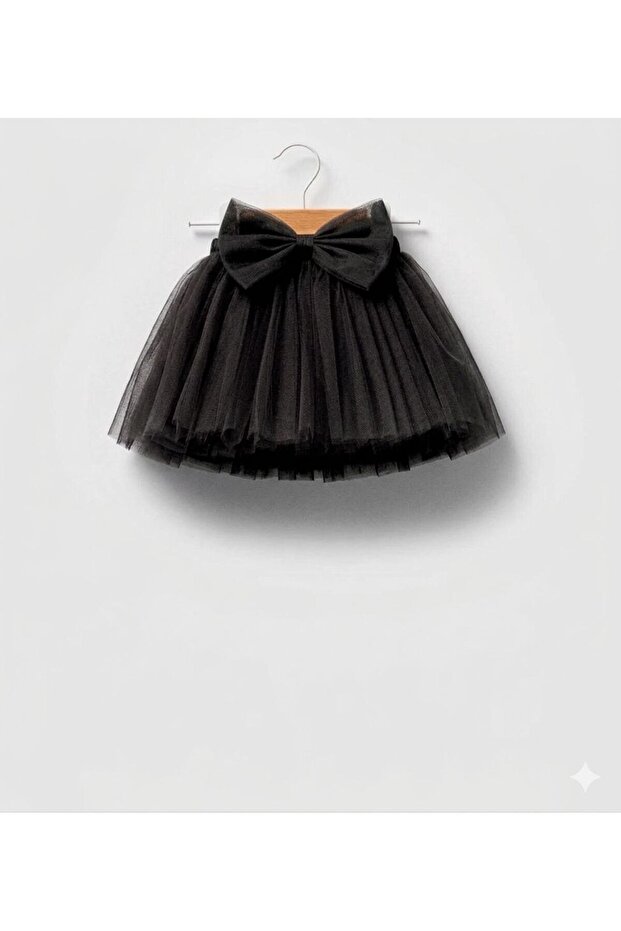 Girl's black tutu skirt