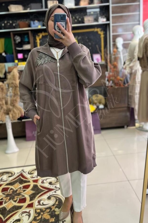 غطاء من الساتان والتنسل