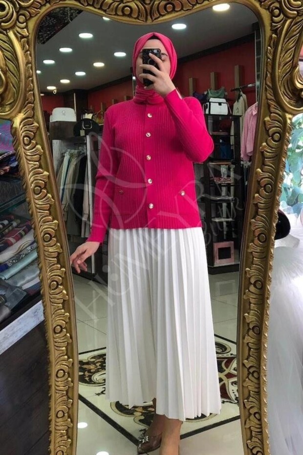 كارديجان بتفاصيل أزرار على الجيب