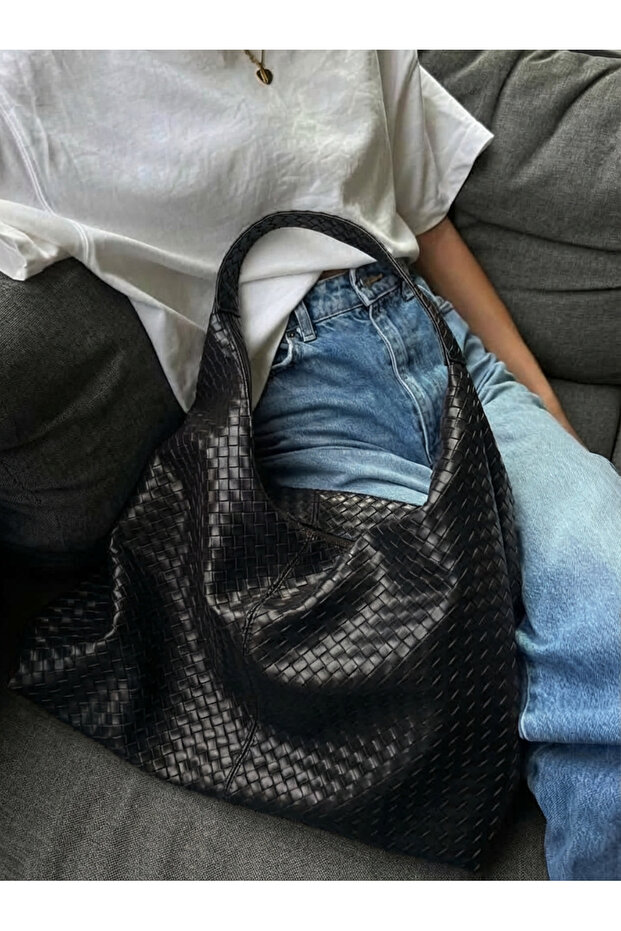 Large Size Casual Model Bag