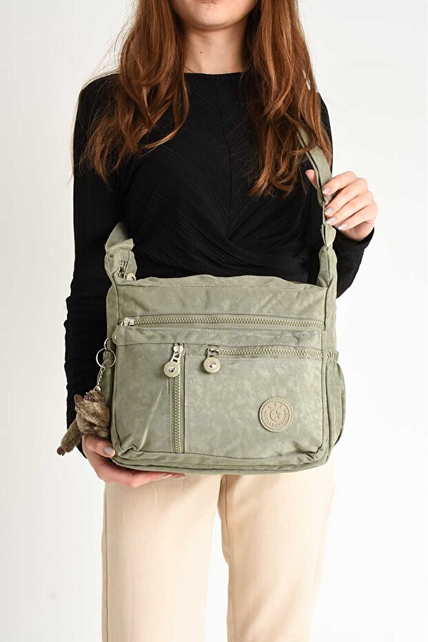 571 Waterproof Fabric Multi-Compartment Lightweight Design Women's Messenger Bag