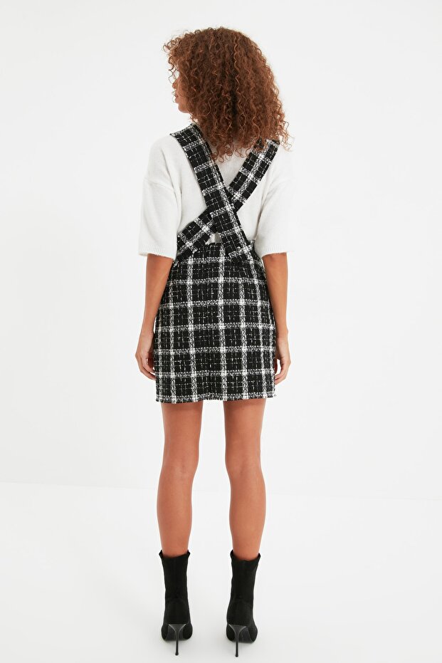 Czarna tkana sukienka na ramiączkach TWOAW22EL0460 - 5