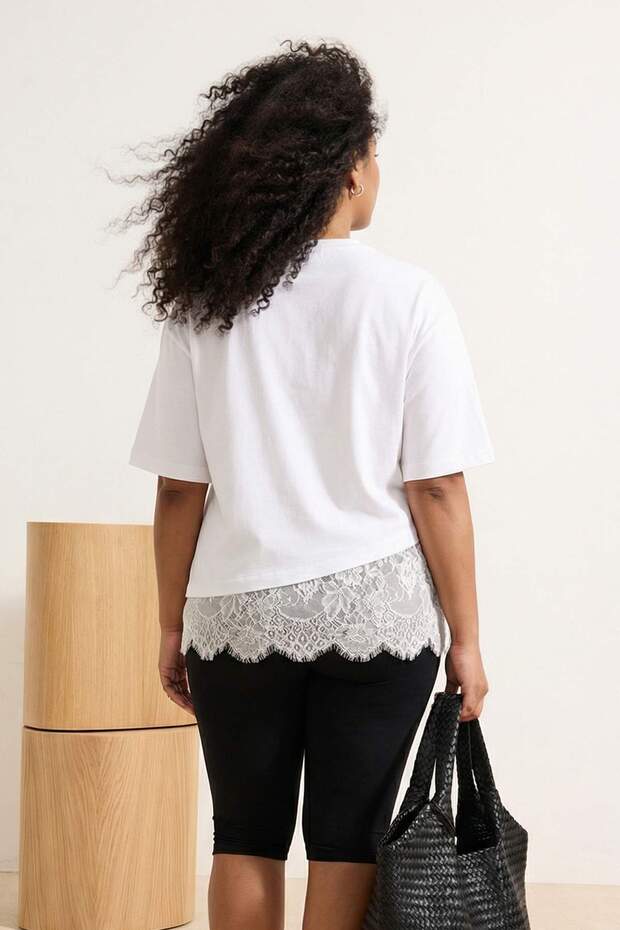 Ekru Etek Ucu Dantel Detaylı Büyük Beden T-shirt TBBSS26BF00047 - 3
