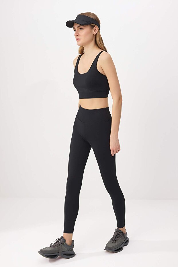 Siyah Premium Poliamid Kumaş Örme Tam Boy Spor Tayt THMSS26TY00018 - 2