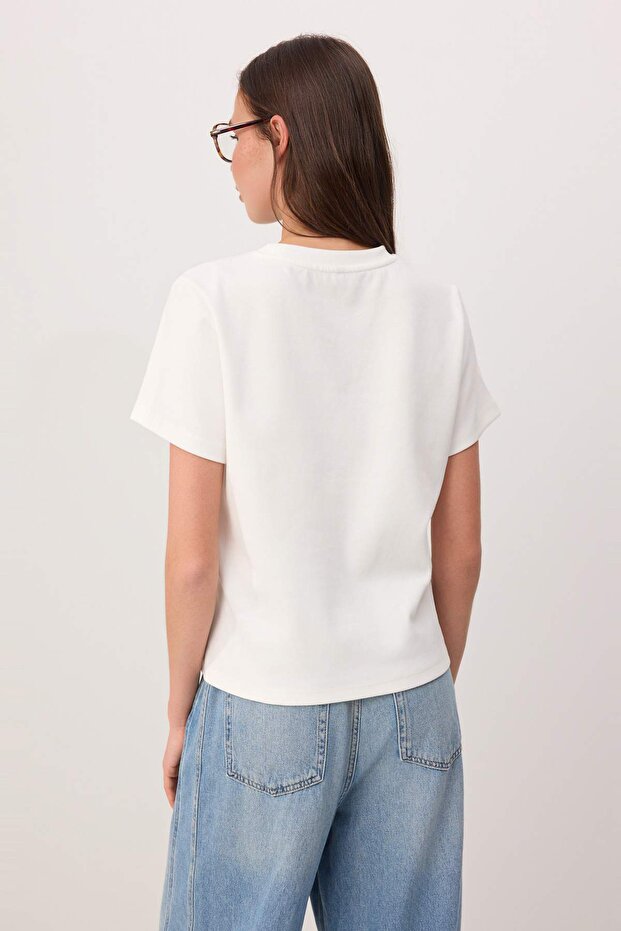 Ekru Düz Regular Bisiklet Yaka Standart Kol Kısa İnterlok Örme T-Shirt TWOSS26TS00064 - 5