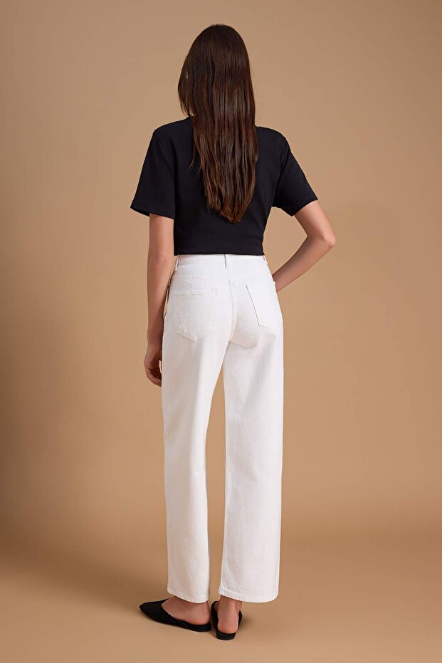 Beyaz Yüksek Bel %100 Pamuk Barrel Jeans TWOSS26JE00164 - 4