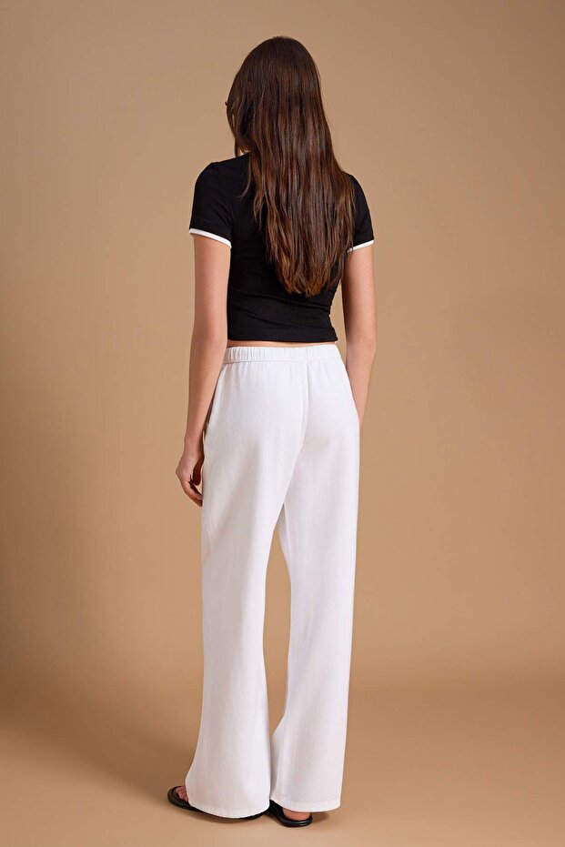 Beyaz Yüksek Bel Wide Leg Tencel Karışımlı Jeans TWOSS26JE00209 - 4