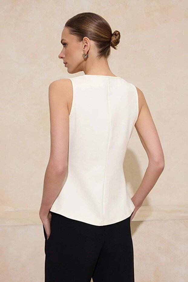 Ekru Düz Peplum V Yaka Kolsuz İnterlok Örme Bluz TWOSS26BZ00044 - 4