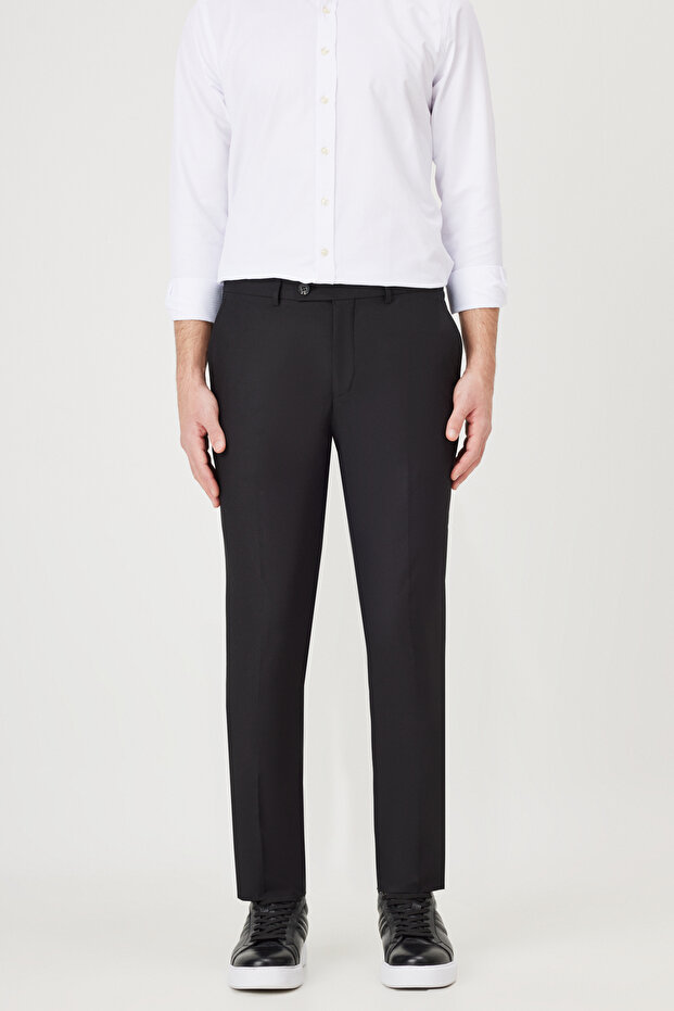 Men's Black Slim Fit Narrow Cut Classic Side Pocket Trousers