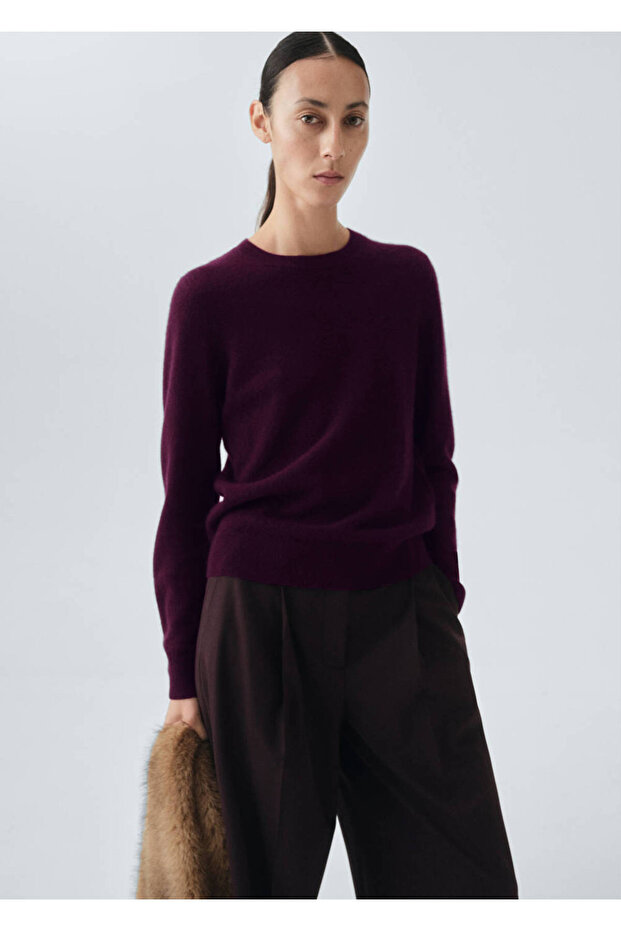 100% Cashmere Sweater