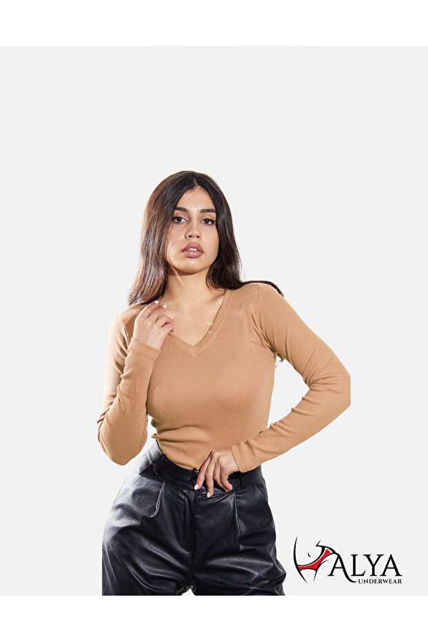 Camisole V-Neck Body Sweatshirt, Ribbed Fabric Blouse Lycra Powder Badi