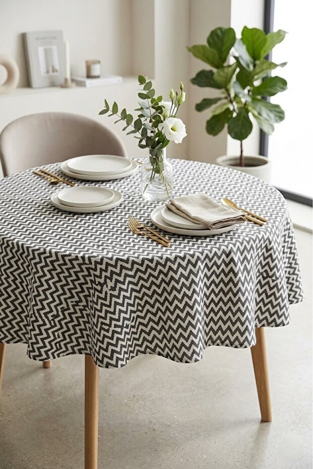 Round Tablecloth Waterproof Stain Resistant Premium Quality Fabric Kitchen Living Room Gift Cover
