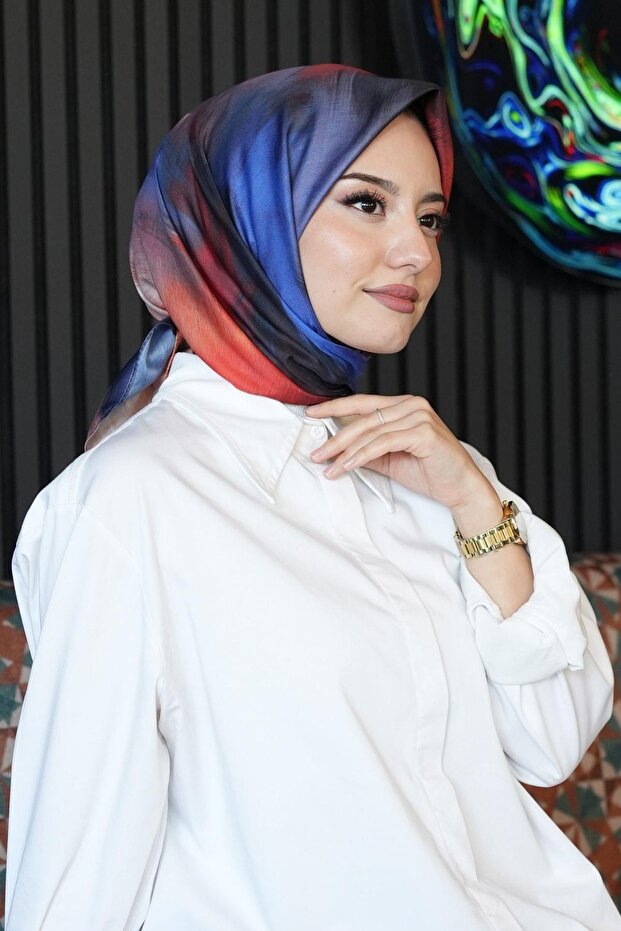وشاح قطني بنقشة تجريدية، باللون الأحمر - 2