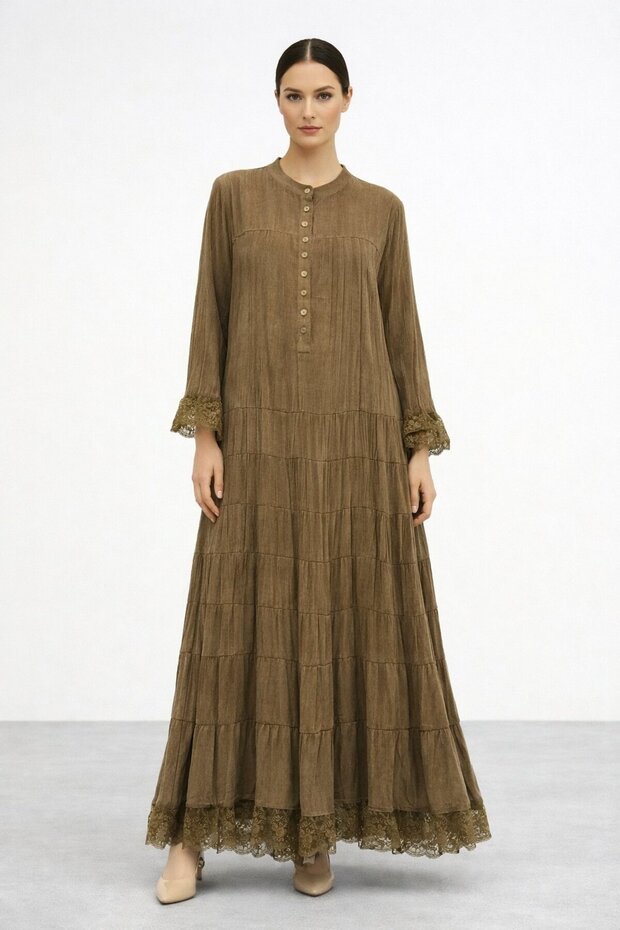 100% Silk Dress with Guipure Detail on the Sleeves and Skirt and Side Pockets