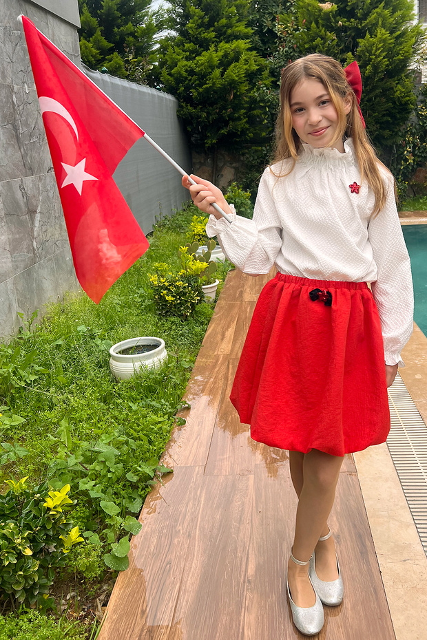 Red and White Concept Girls' Skirt and Blouse Set