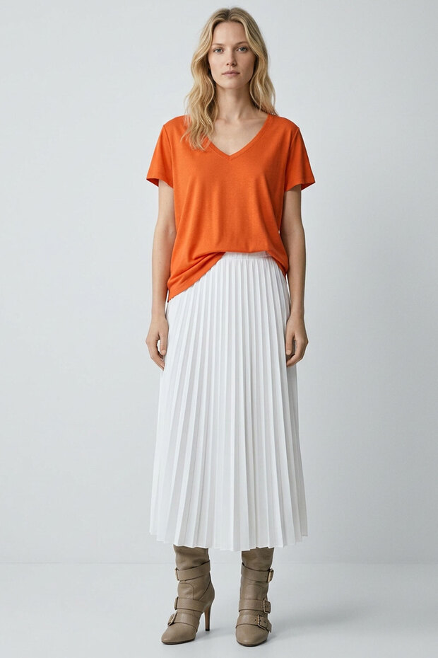 2 Pieces Front and Back V-Neck Basic T-Shirts - 3