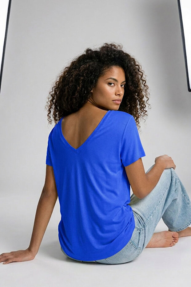 2 Pieces Front and Back V-Neck Basic T-Shirts - 8
