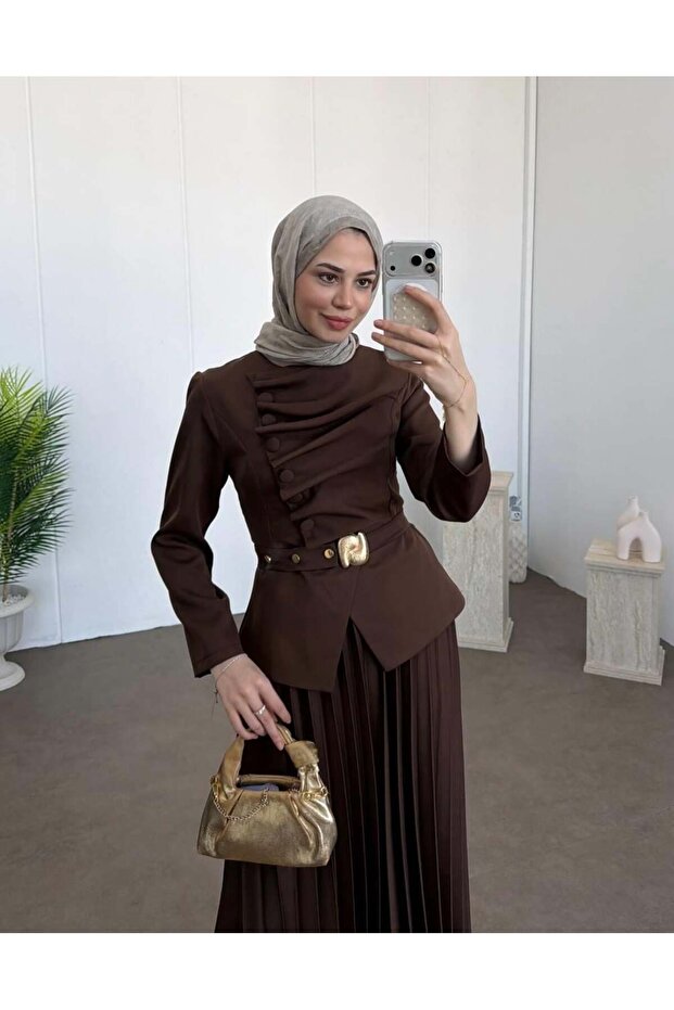 Carmen Special Design Jacket & Pleated Skirt Set – Elegant Style