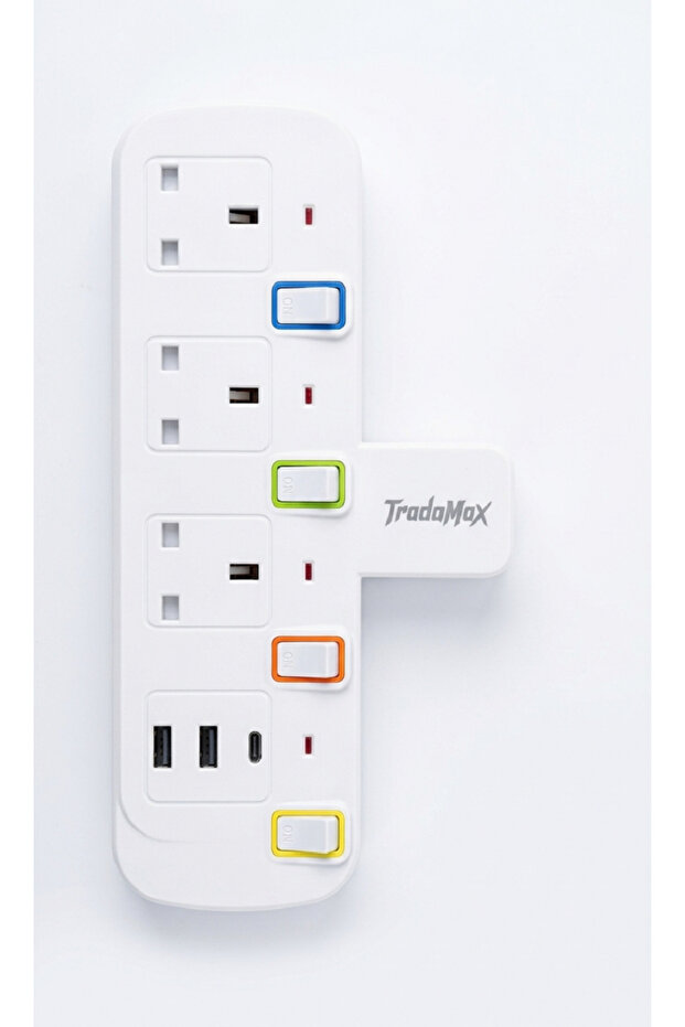 محول TradaMax متعدد 4 مخارج مع USB وType-C بقدرة 2000 واط - 2