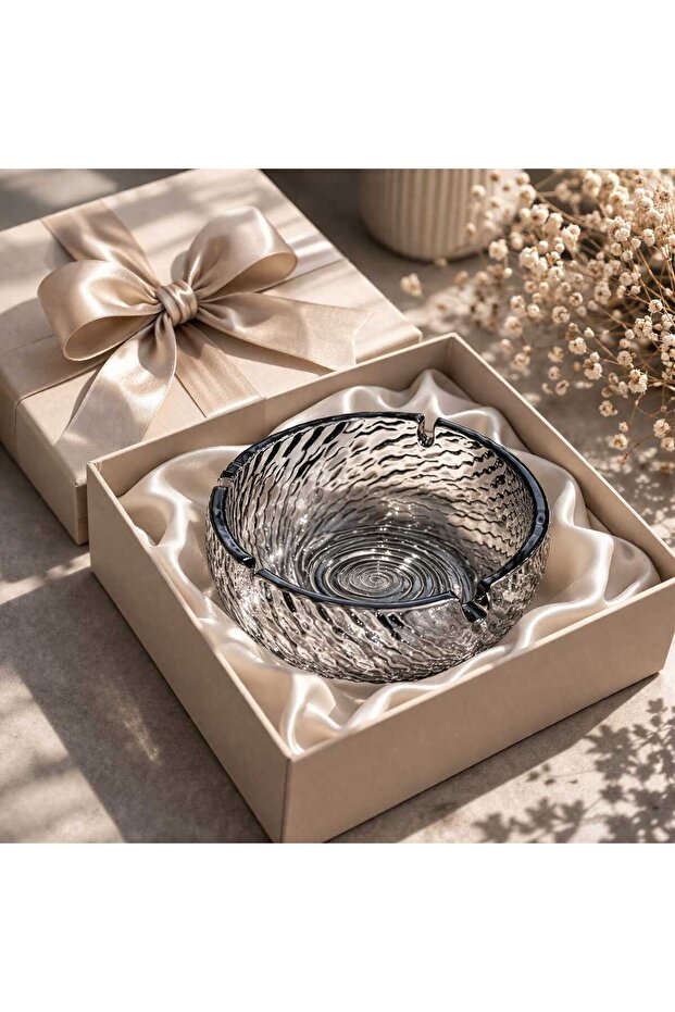 Black Crystal Ashtray - 3