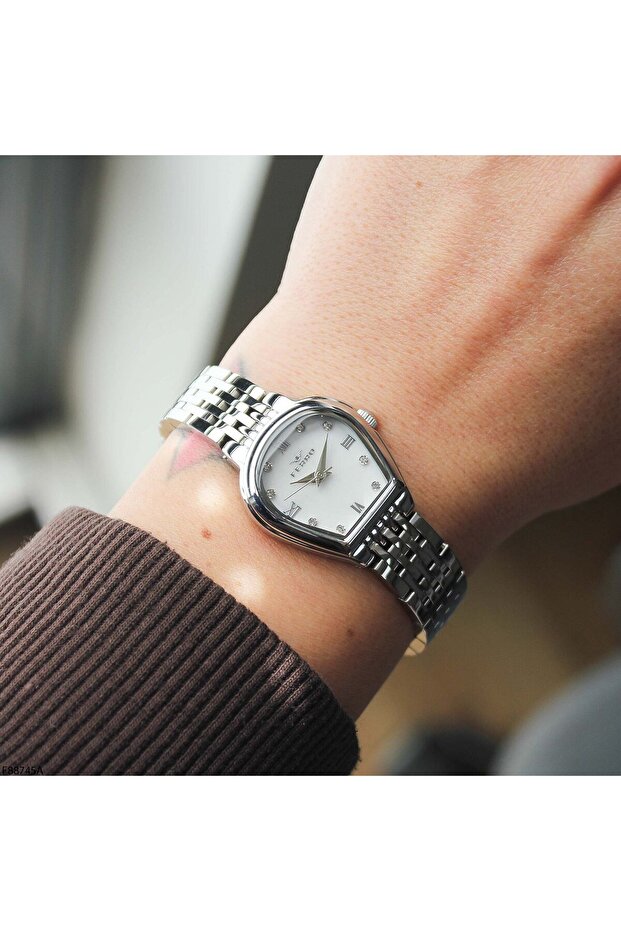 F88745A Women's Wristwatch with Steel Strap