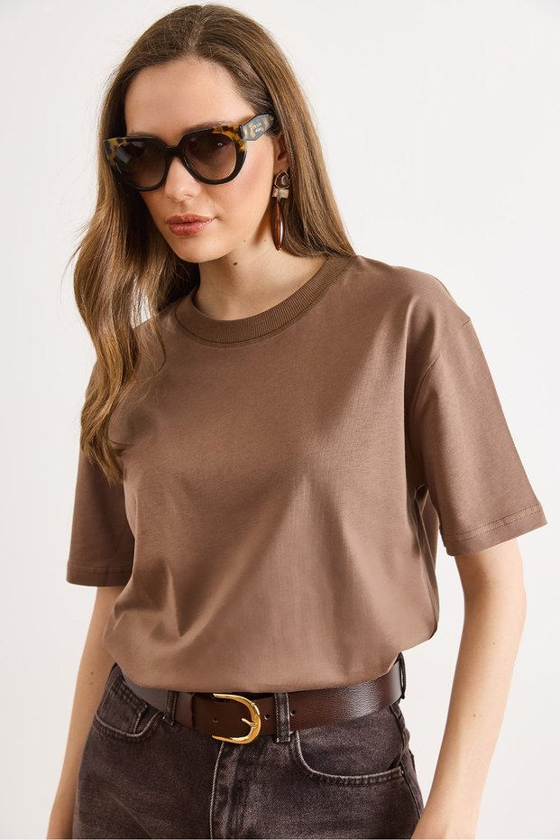 Women's Brown Collar Detailed 100% Cotton T-Shirt Tsh-19000977