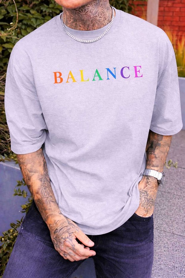 🔥 "Viral Balance Printed T-Shirt – Oversized Fit, Leading the Street Style Movement"