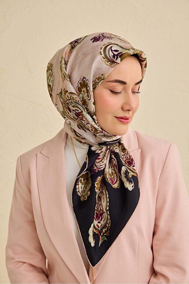 Twill Silk Scarf Shawl Pattern Black 90X90