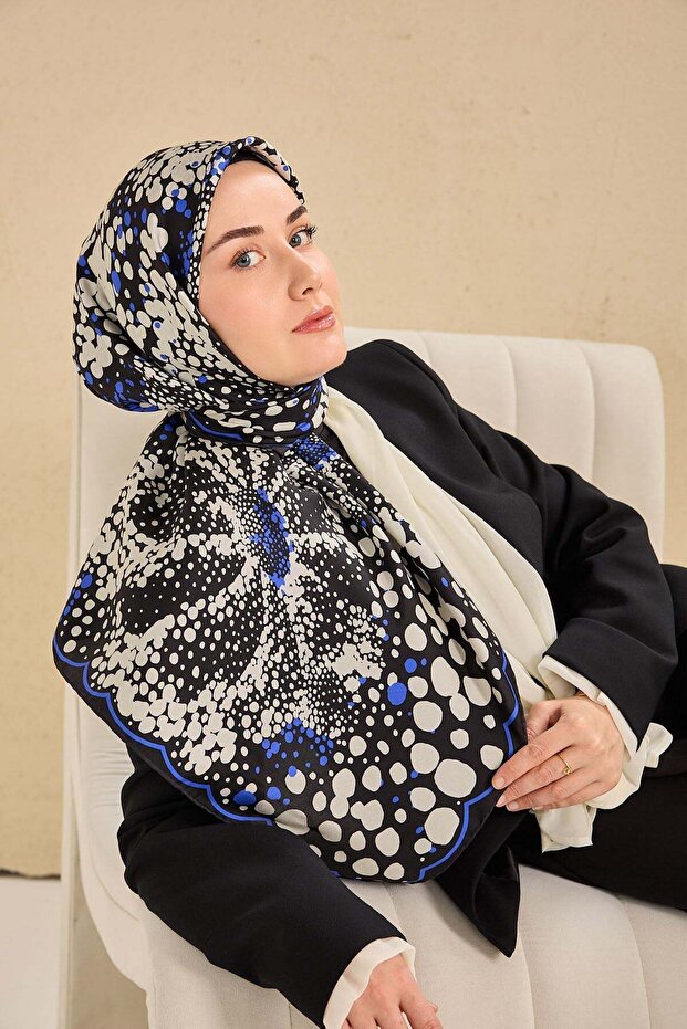 Twill Silk Scarf Milky Way Black 90X90