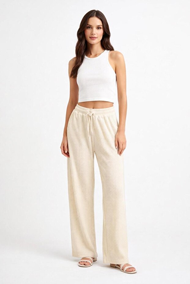 Women's Sweatpants with Wide Legs and Pockets, Elastic Waistband