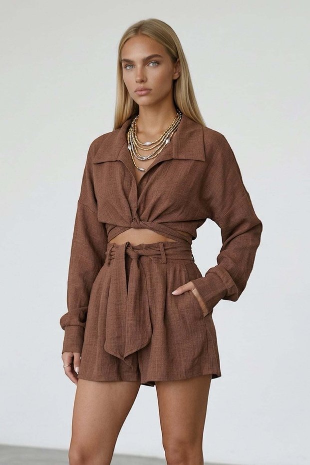 Brown Shirt Collar Tie Detail Woven Double-Breasted Blouse and Double-Pocket Shorts Set Alc-X13475