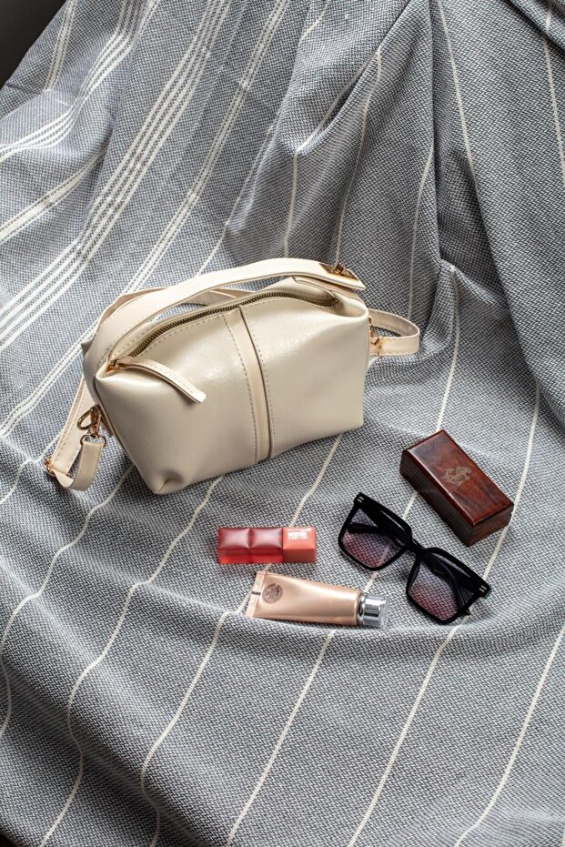 Beige Hand and Shoulder Bag with Lock Detail and Adjustable Strap (Marteniçka Bracelet Is a Gift!) !))