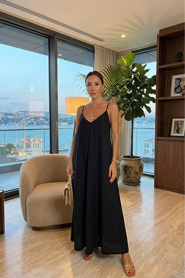 Aerobin Fabric Long Black Dress with Adjustable Straps