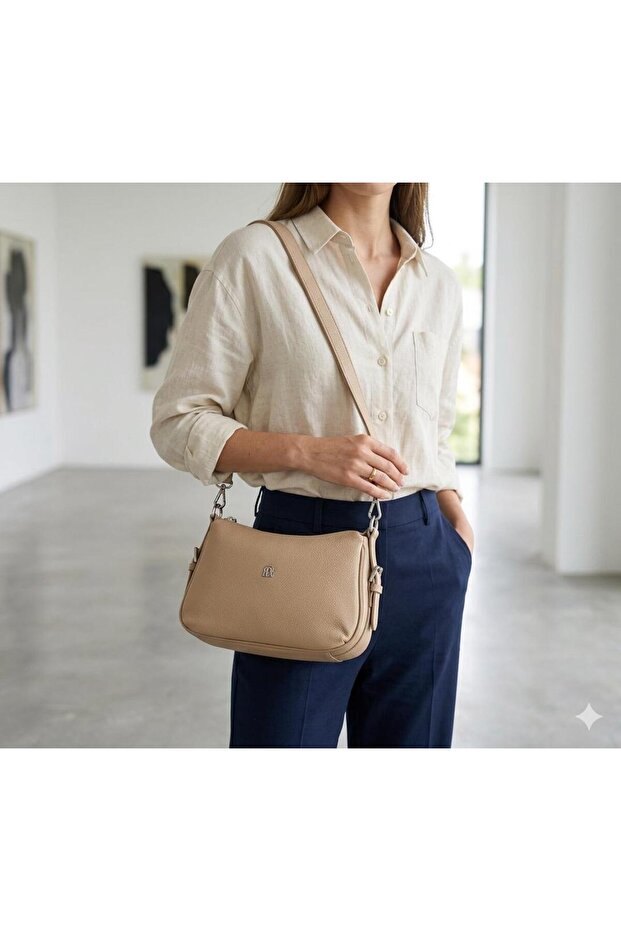 Women's Shoulder and Arm Bag 67-7194 Sand
