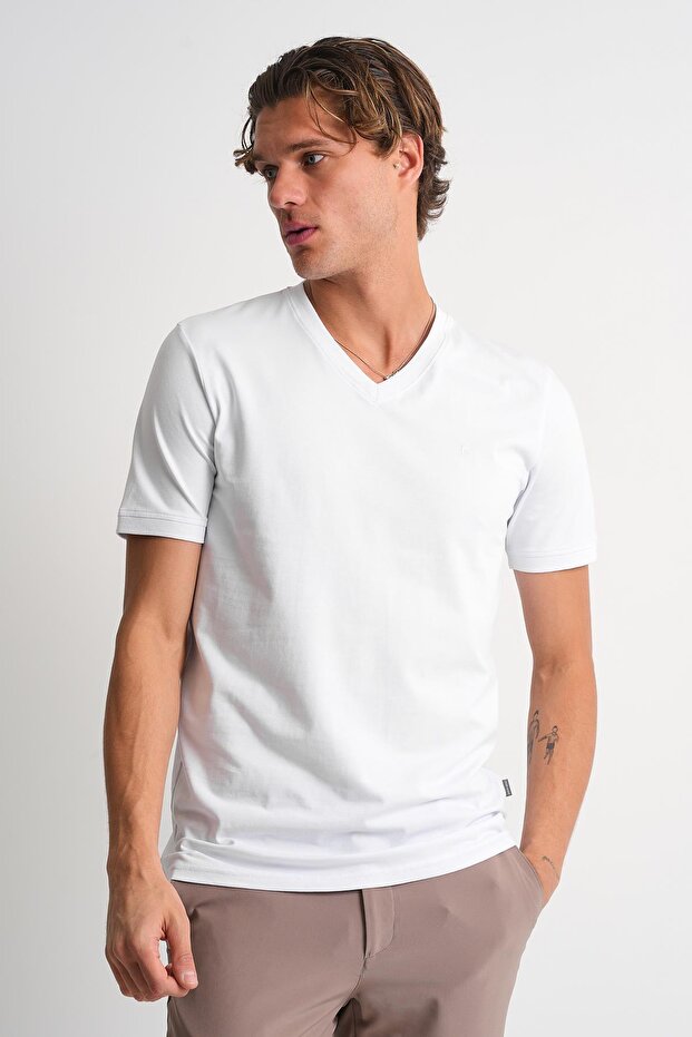 Tricou Basic cu decolteu în V - 3