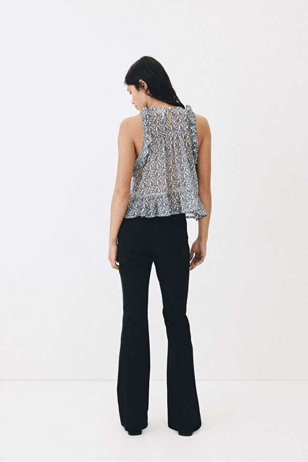 Flared tailored trousers - 4