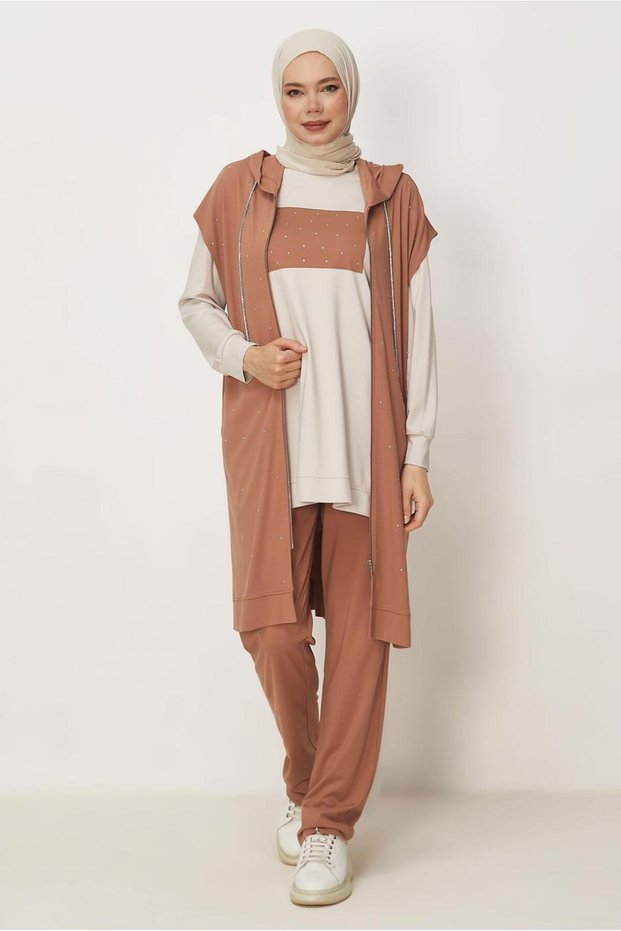 Triple Hooded Sweat Suit 45666
