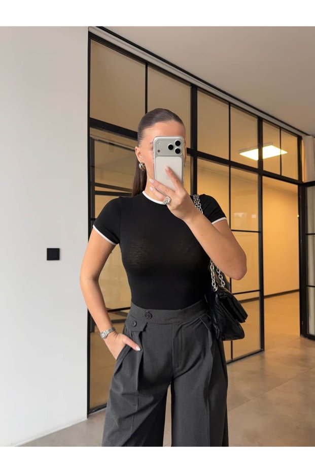 Transparent T-Shirt with Contrast Detail Black