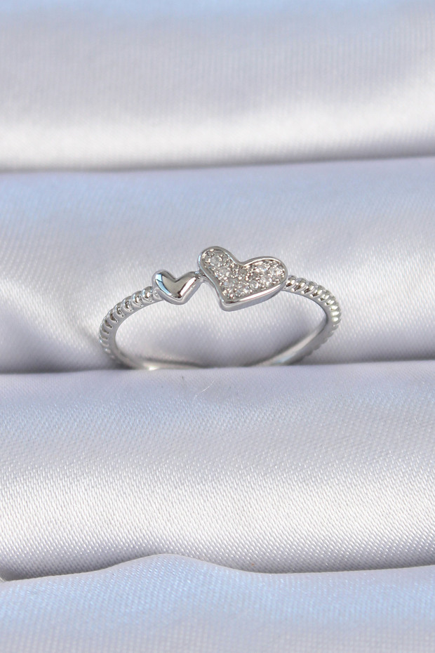 Brass Silver Color Zircon Stone Heart Model Women's Ring