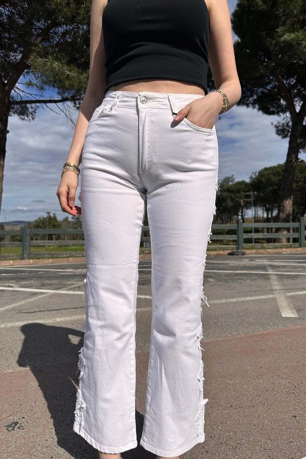 Star Detail Denim Pants