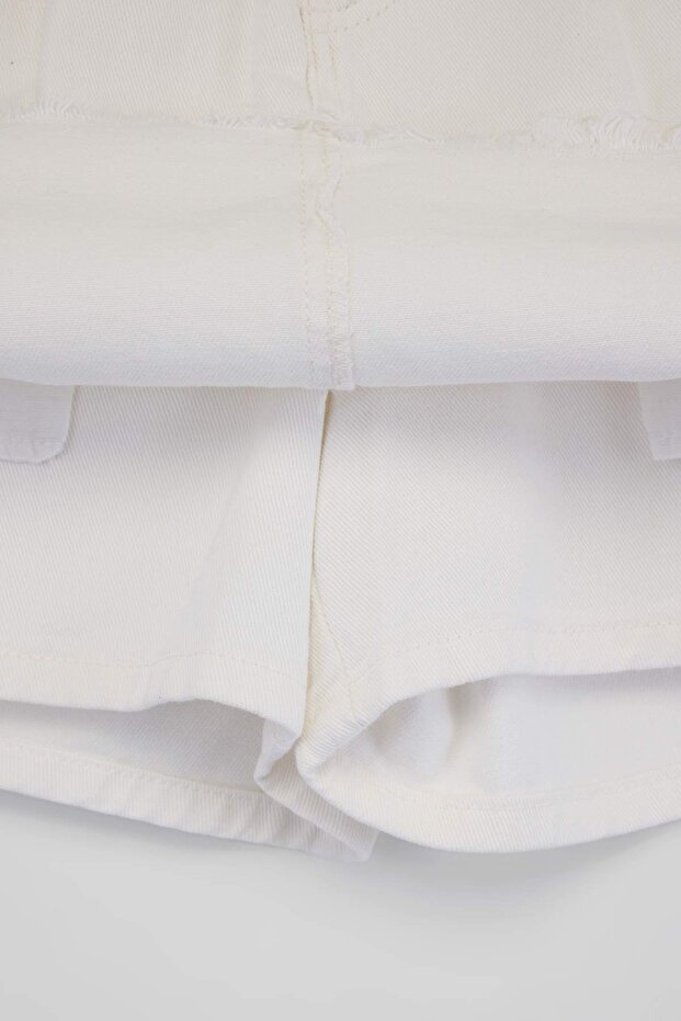 Beyaz Pileli Lastikli Normal Bel Mini %100 Pamuk Non-Stretch Büyük Beden Denim Şort TBBSS26AP00008 - 7