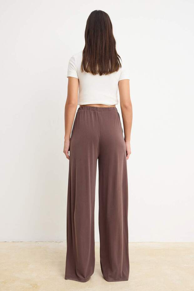 Kahverengi More Sustainable Yumuşak Modal Wide Leg/Geniş Kesim Premium Örme Pantolon TWOSS24PL00071 - 4