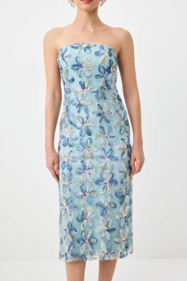 Mavi Çiçekli Straplez Dokuma Payet Midi Party Elbise TPRSS26EL00177 - 3