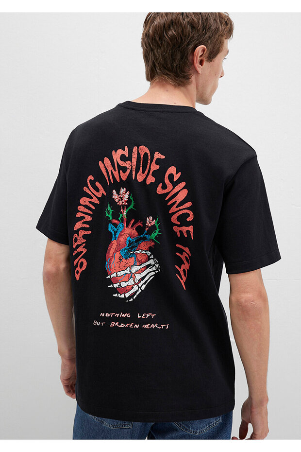 Back Printed Black T-Shirt Loose Fit / Loose Relaxed Fit 0612931-900