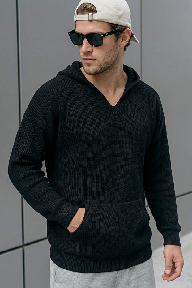 Men's Thessaloniki Knitted Standard Cut Sweater with Hood and Pockets, Black 25W2002