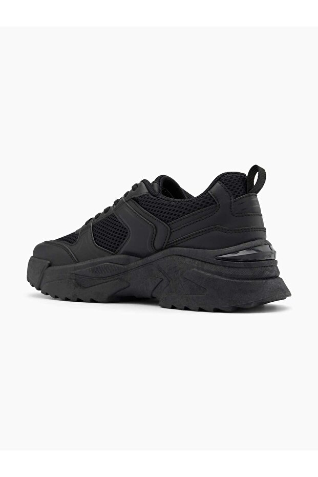 Sneaker - 3