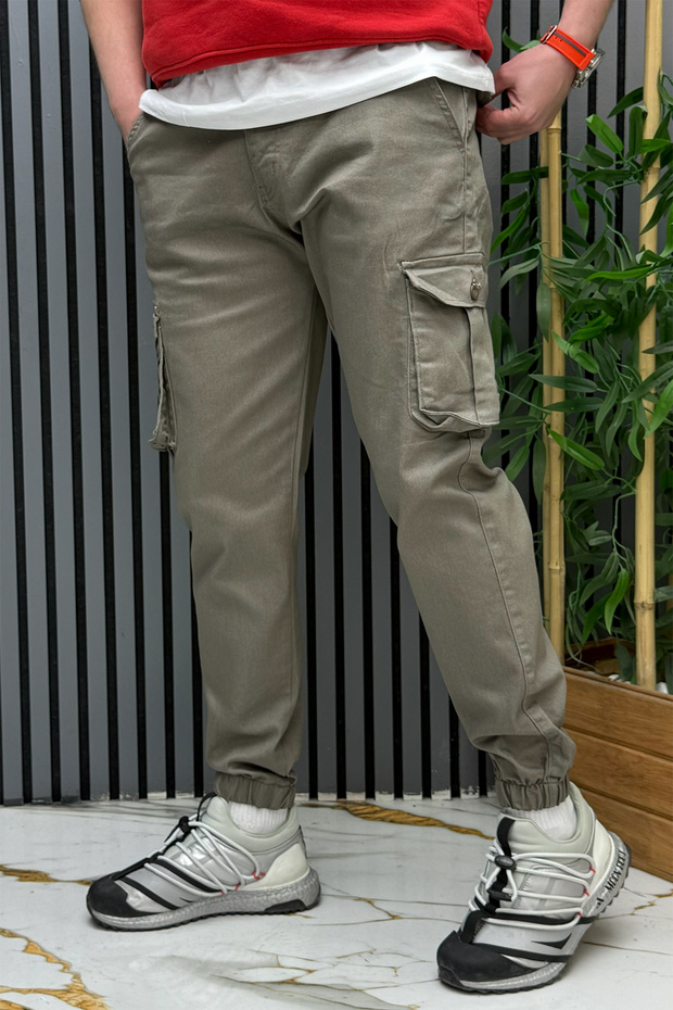 Men's Elastic Waist Lycra Cargo Pocket Gabardine Trousers
