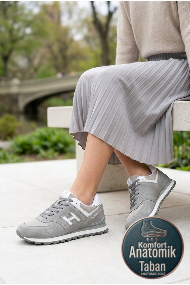 102 19253-g Chile Women's Gray Ciment White Casual Shoes
